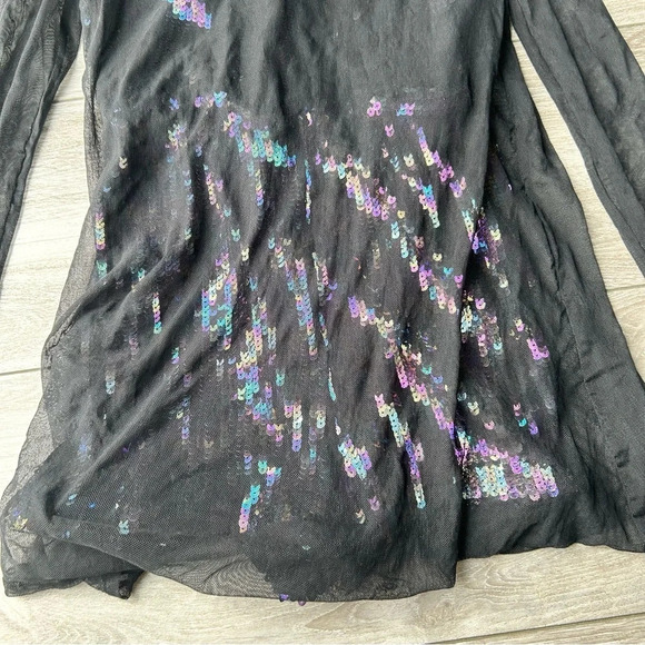 BeBe Lace Sequin  Long Sleeve Romper - Picture 4 of 14